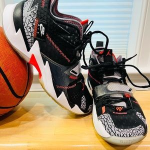 NIKE Jordan Why Not Zer0.3 “Black Cement” Basketball Sneakers - Men 10